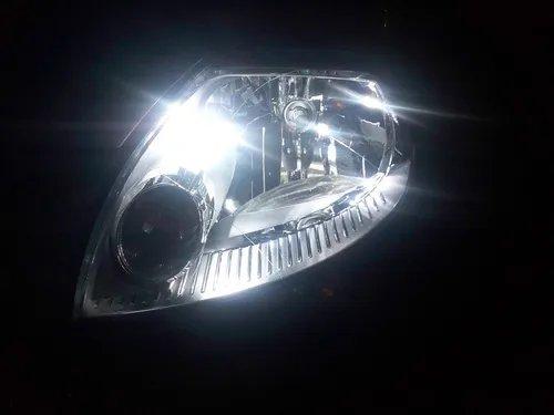 Farolete para carro azul claro e branco - Foto 3
