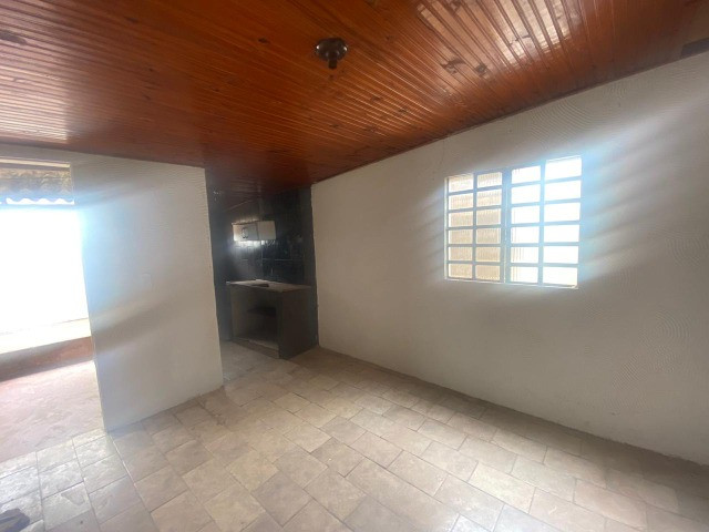 Casa 3 quartos, lote de 300 metros, Jardim morada nobre a 100 m da BR no Valparaíso - Foto 4
