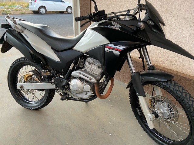 HONDA XRE 300 2015 27.000KM