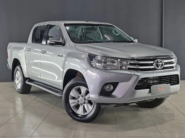 TOYOTA HILUX SRV 2.8 4X4 DIESEL AUT 2017