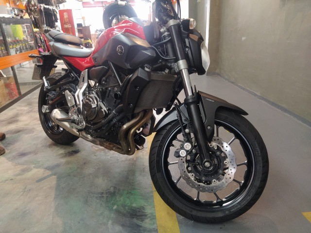 YAMAHA MT07 BUIATTY MOTORS