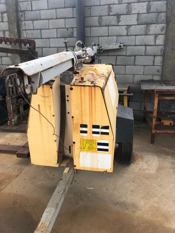 Torre de iluminação  - Foto 5