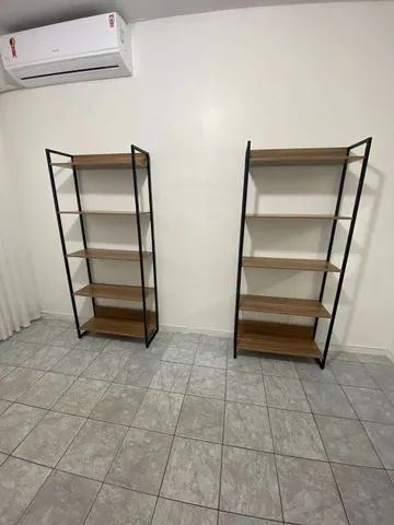 Estante estilo industrial Metalon com MDF