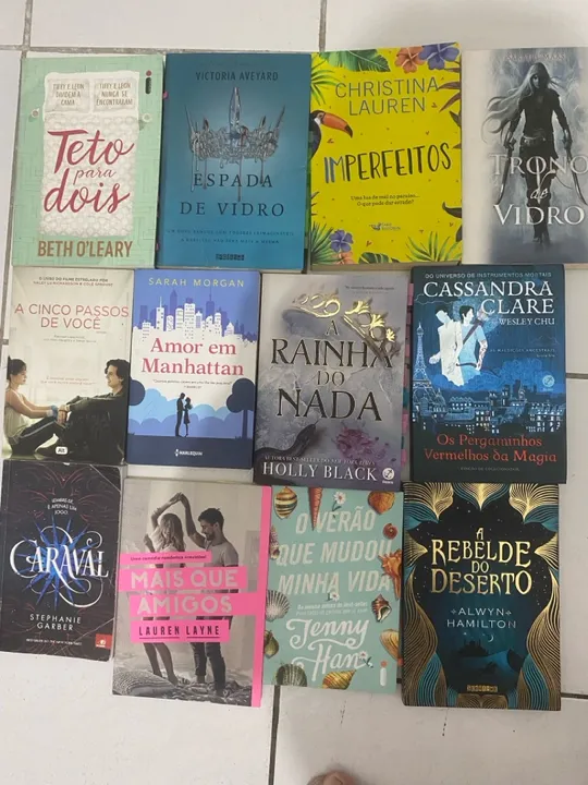 Livros - Diversos títulos em ótimo estado!