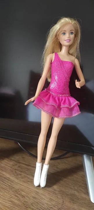 Barbie patinadora 