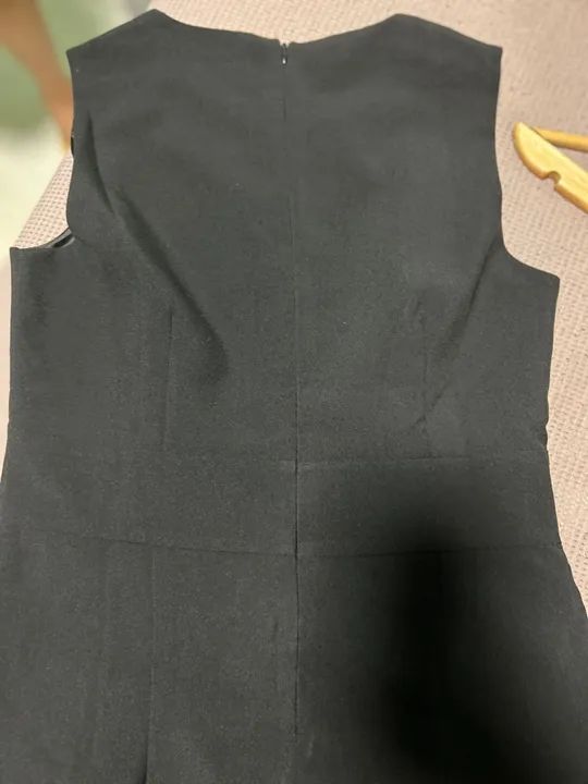 Vestido preto com fivela - Foto 3