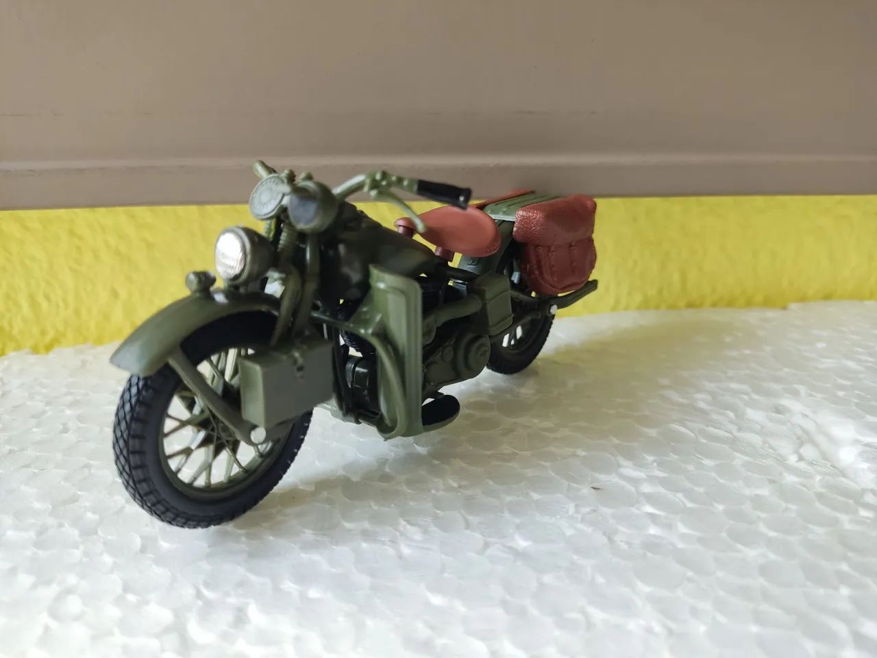 Coleção Motos Haley Davidson 1942 WLA - Miniatura