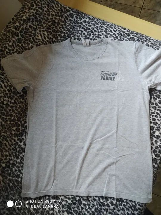 Camiseta Stand Up Paddle Cinza