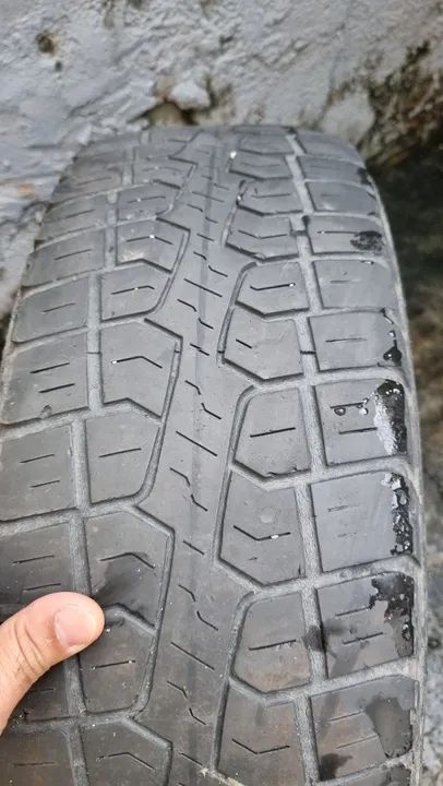 Pneu scorpion 205 60 R16