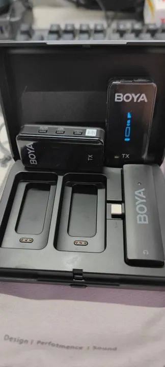 Sistema Microfone Sem Fio Boya By-xm6-k4 Lapela 2.4ghz Preto - Foto 3