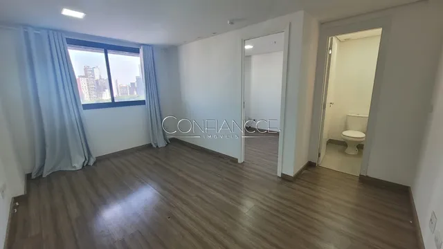 Sala Comercial para locação no Centro de Curitiba/PR - Confiancce imóveis