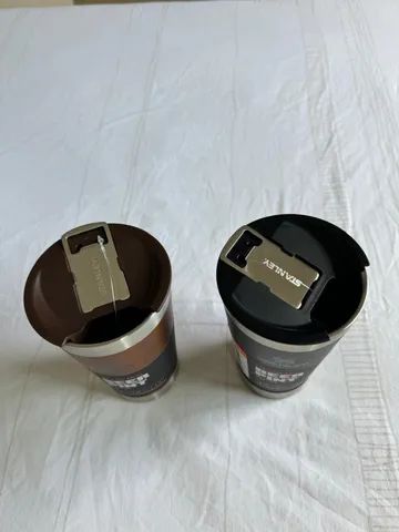 Copo Stanley Classic Stay Chill 473 ml em aço inox original, na cor preta - Foto 2