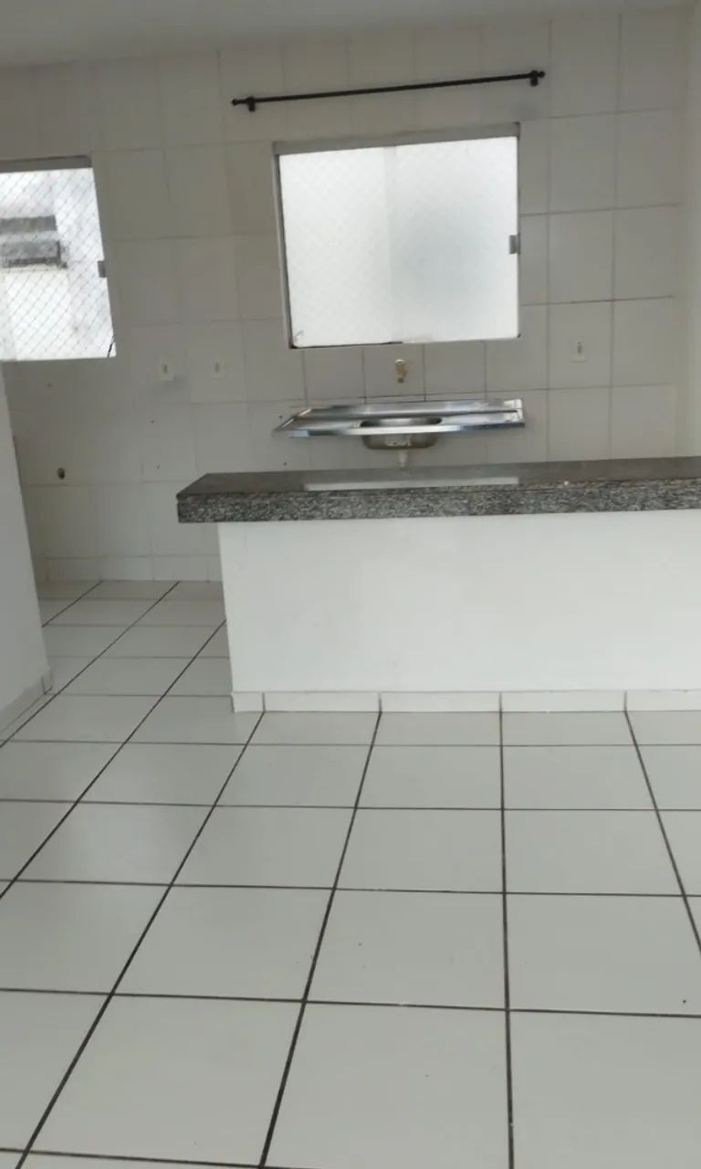 Alugo apartamento 3 quartos - Foto 2