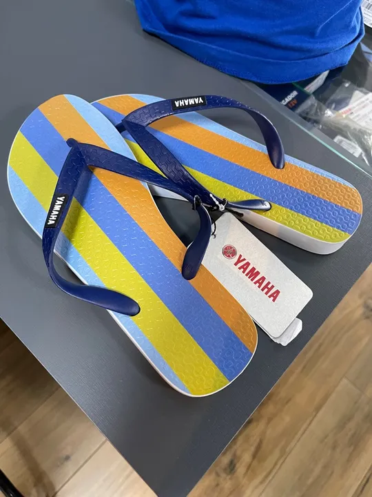 Chinelo Yamaha Essentials Colors