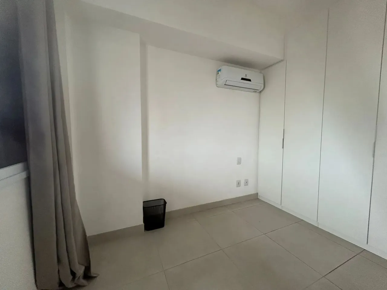 Studio Unique com armários e central de ar Fátima - Belém - PA