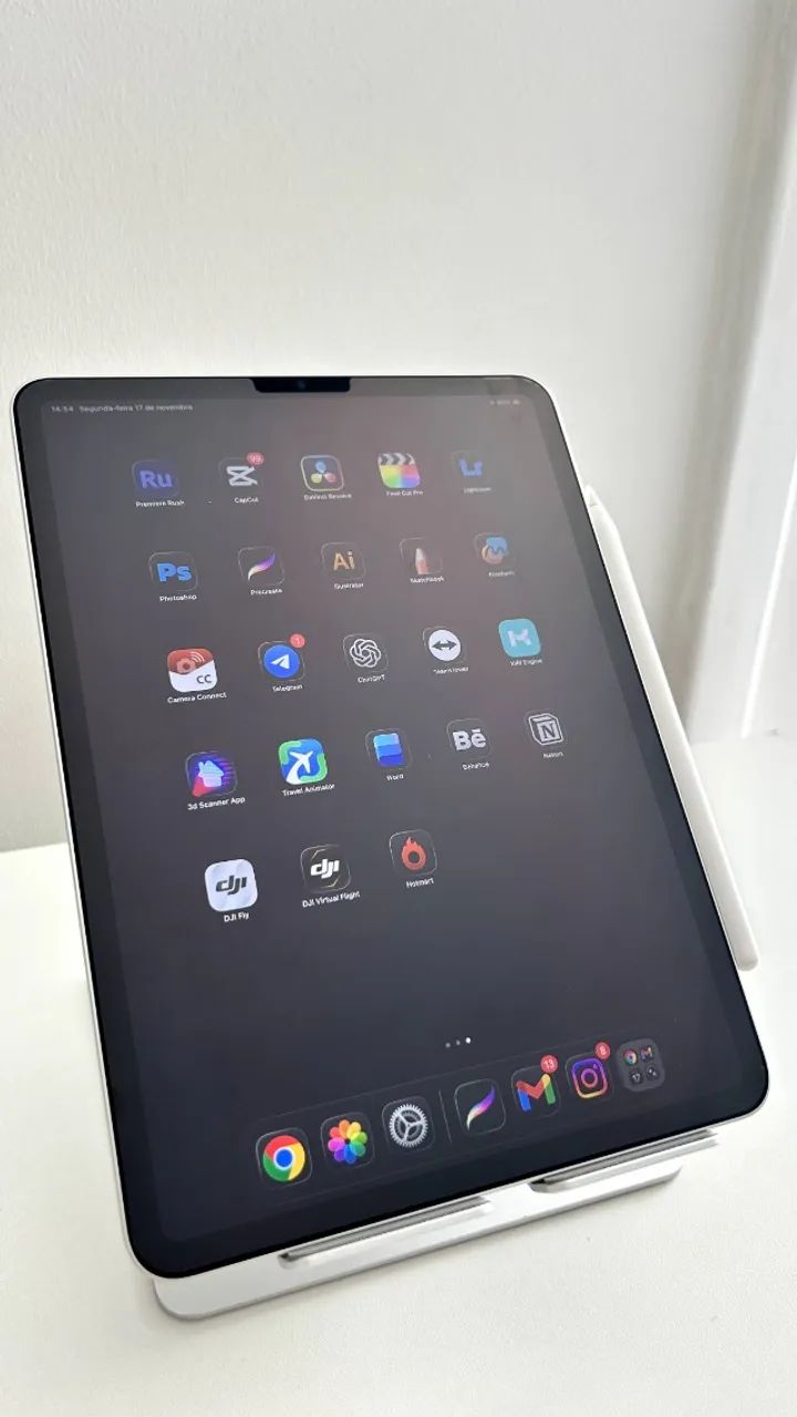 iPad Pro 11インチ M2 256GB+ Apple Pencil IPad Pro 11' M2 (4 Ger) 256GB + Apple Pencil 2 - Tablets e E