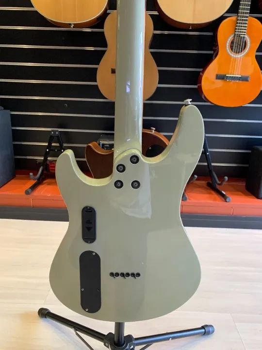 Guitarra Yamaha RGX-A2 - Instrumentos musicais - Centro, Itatiba