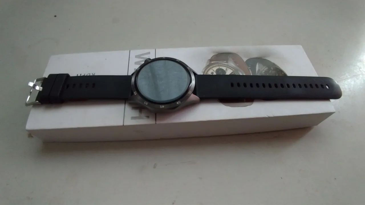 Relógio Smartwatch com defeito - tela e bateria ruins (sem carregador)