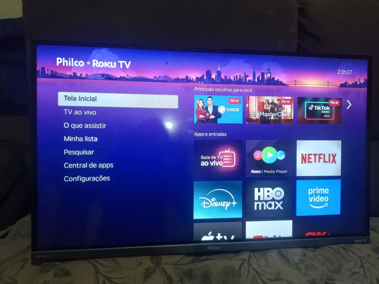 Selling or Trading * 32-inch Roku Smart TV for Only R$699?64167730702466120