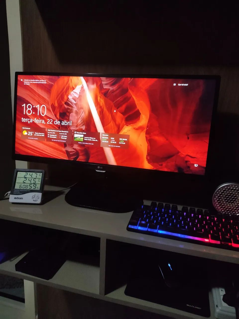 Monitor LG 25  Ultrawide / Widescreen