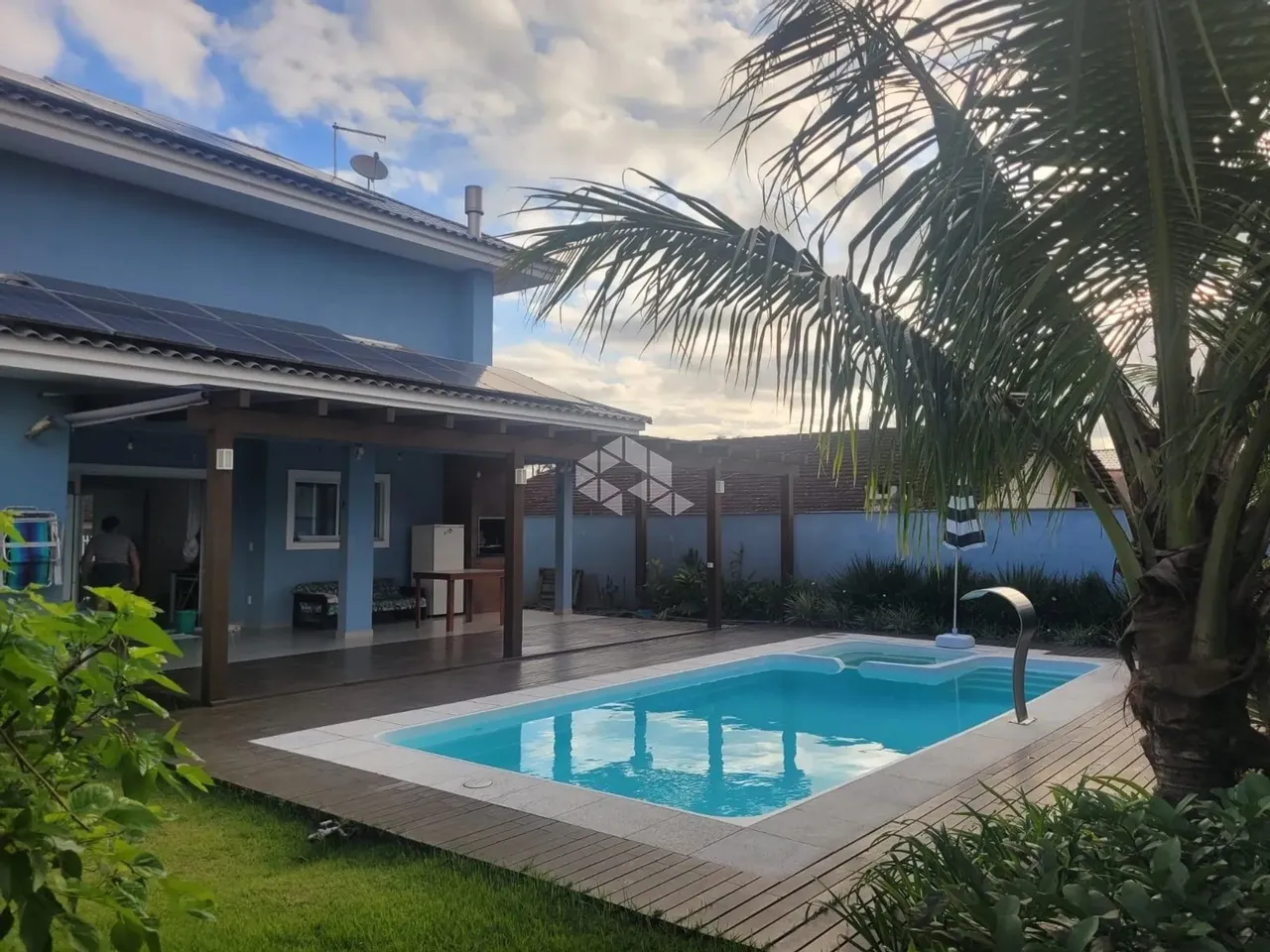 Sobrado com piscina em Ubatuba - São Francisco do Sul-SC