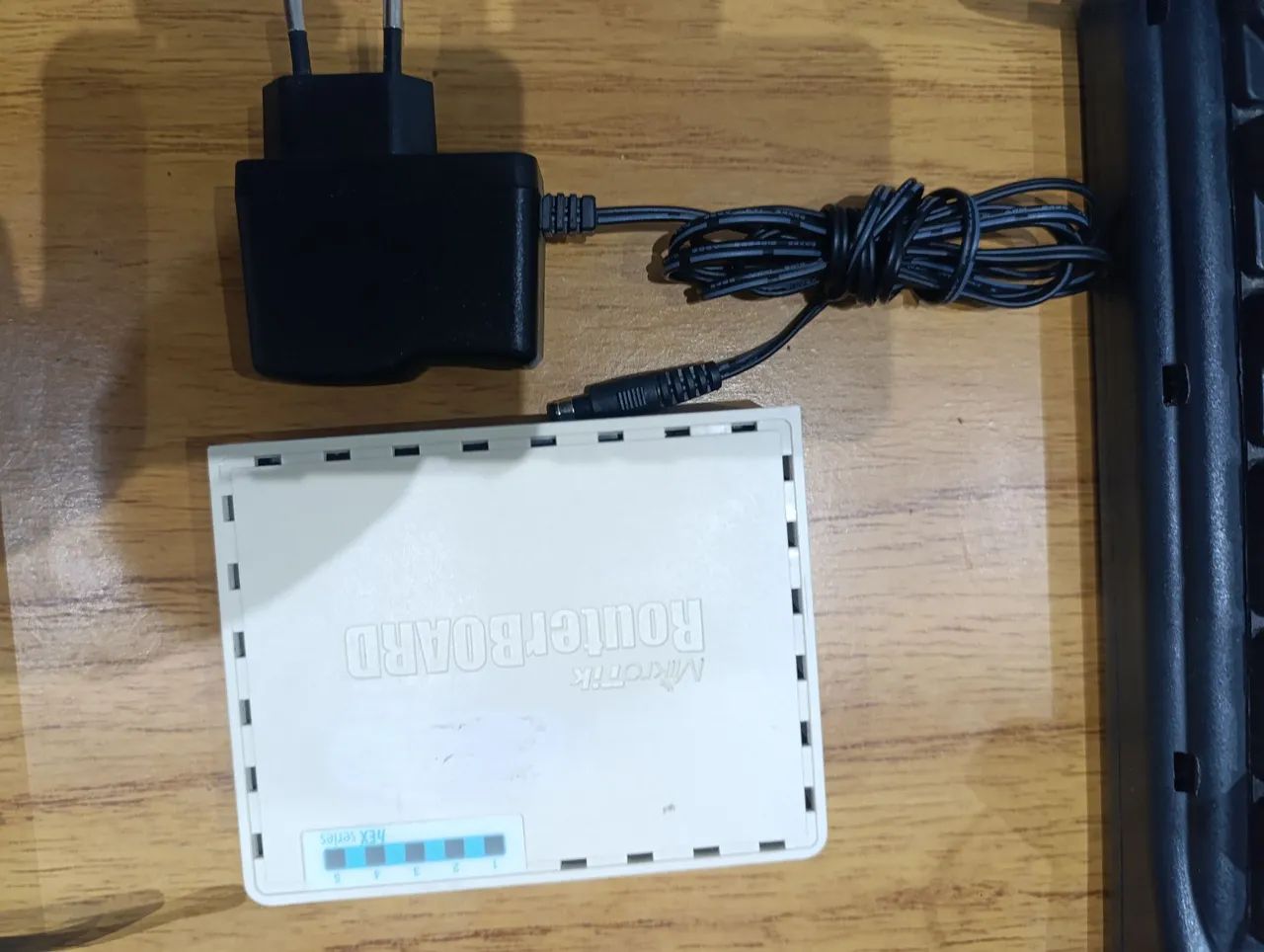 Roteador Mikrotik RouterBOARD 750r2