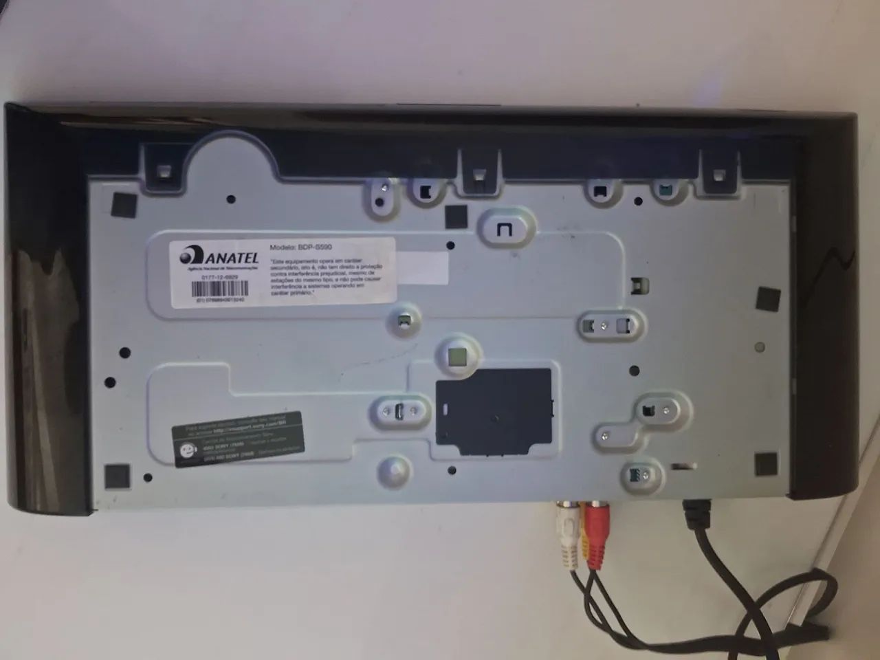 Blu-ray 3D Sony BDP-5590 com controle remoto. Usado em ótimo estado de conservação.  - Foto 6