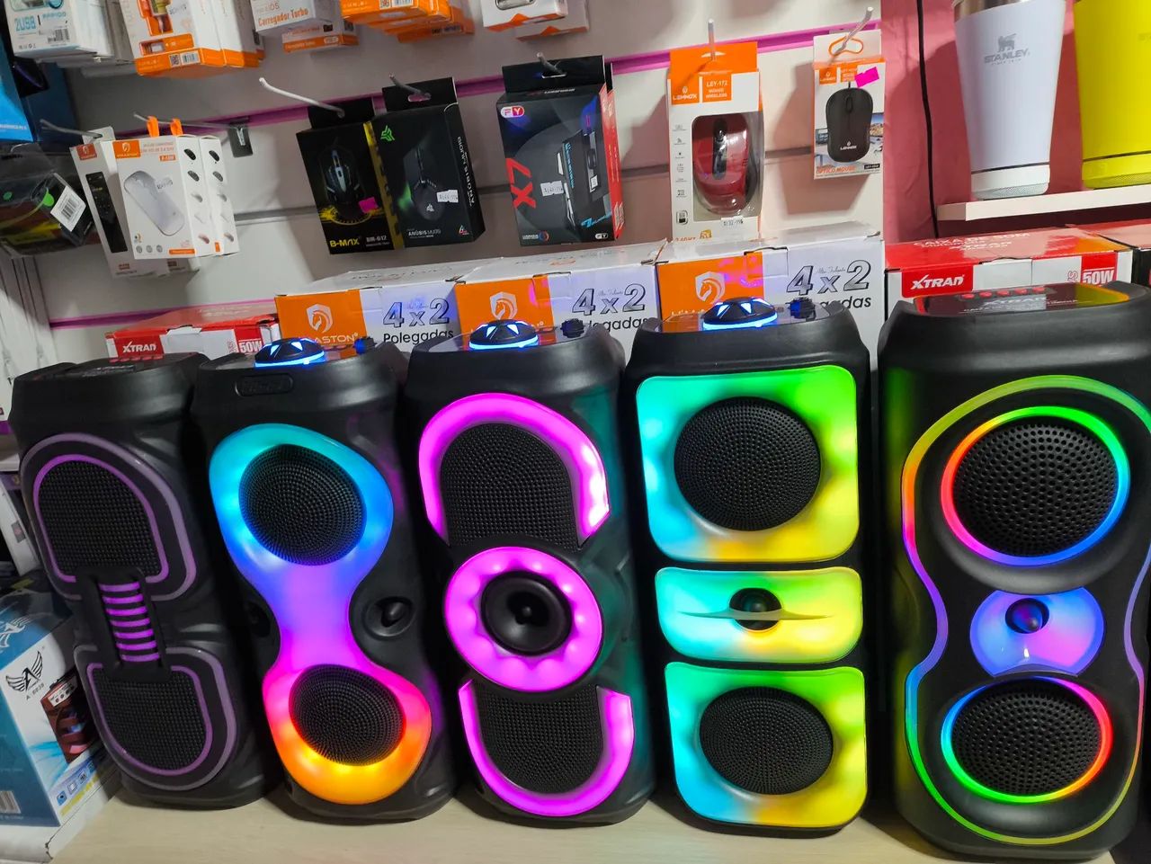 Caixas de Som Portátil com LED RGB
