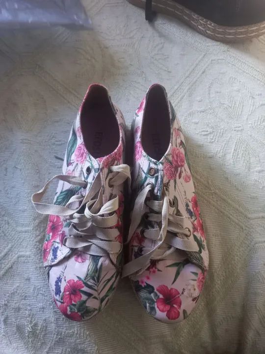 Tênis Floral Redsun 