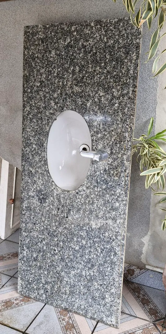 Pia de granito para banheiro