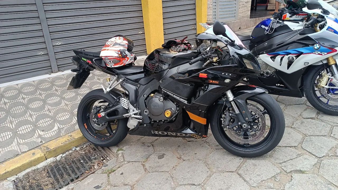 Cbr1000rr - Foto 2