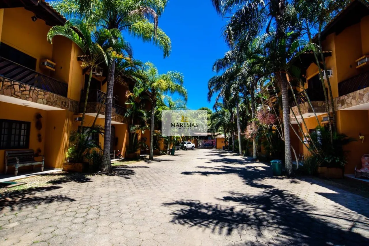 Casa em condominio a uma quadra da praia de Maresias