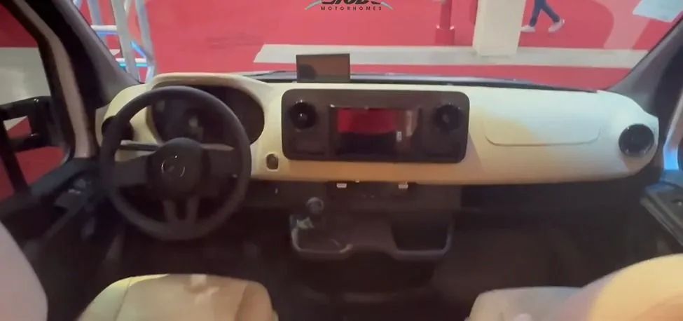 Mothorhome Globe 7,5 m, tudo Dometic e Victron.  - Foto 9