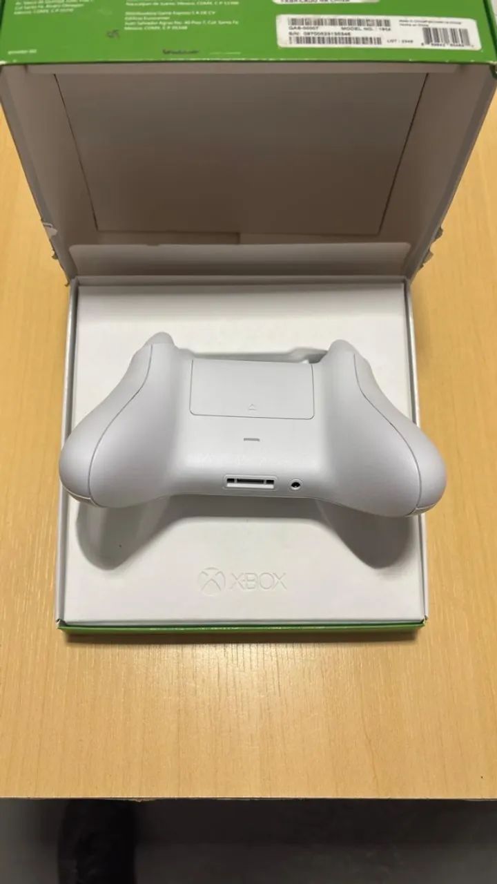 Controle Xbox Series X/S Robot White64292280273282122