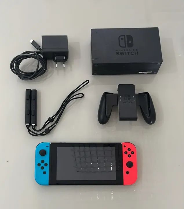 Nintendo Switch 