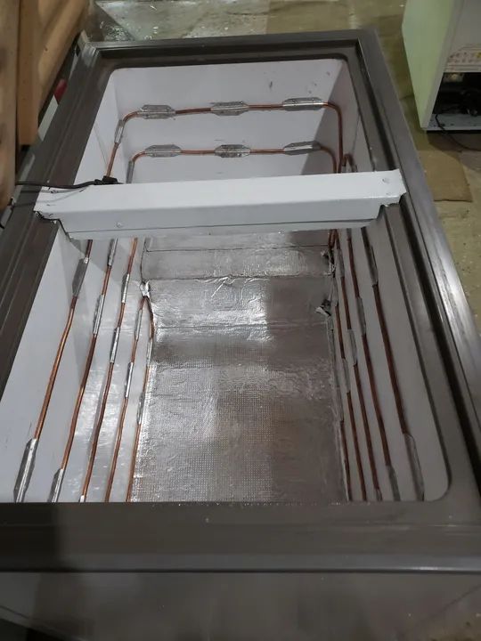 Vendo Freezer Horizontal duas tampas 420 litros zap *  - Foto 4
