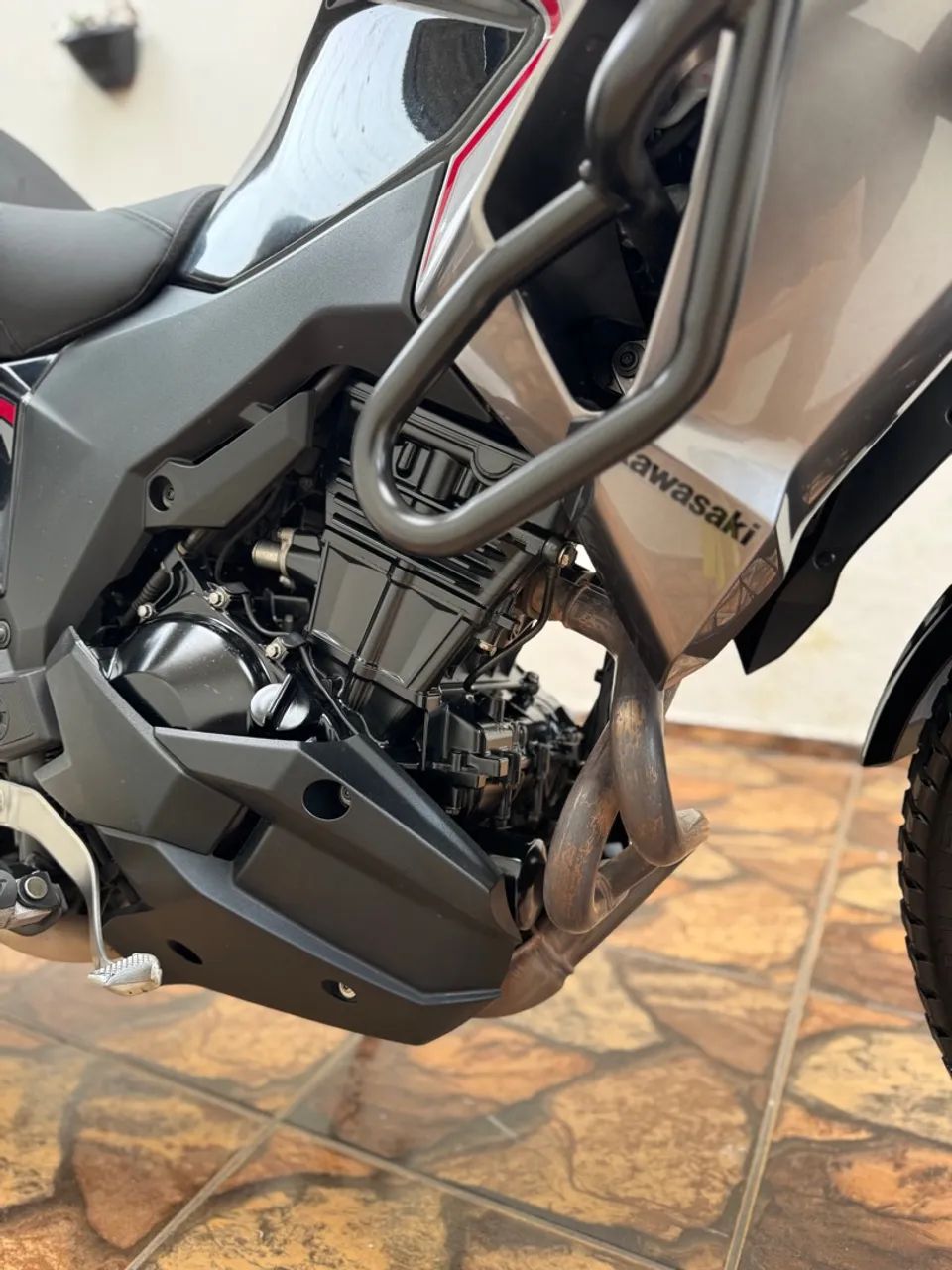 VERSYS-X 300 TOURER 2021 - Foto 3