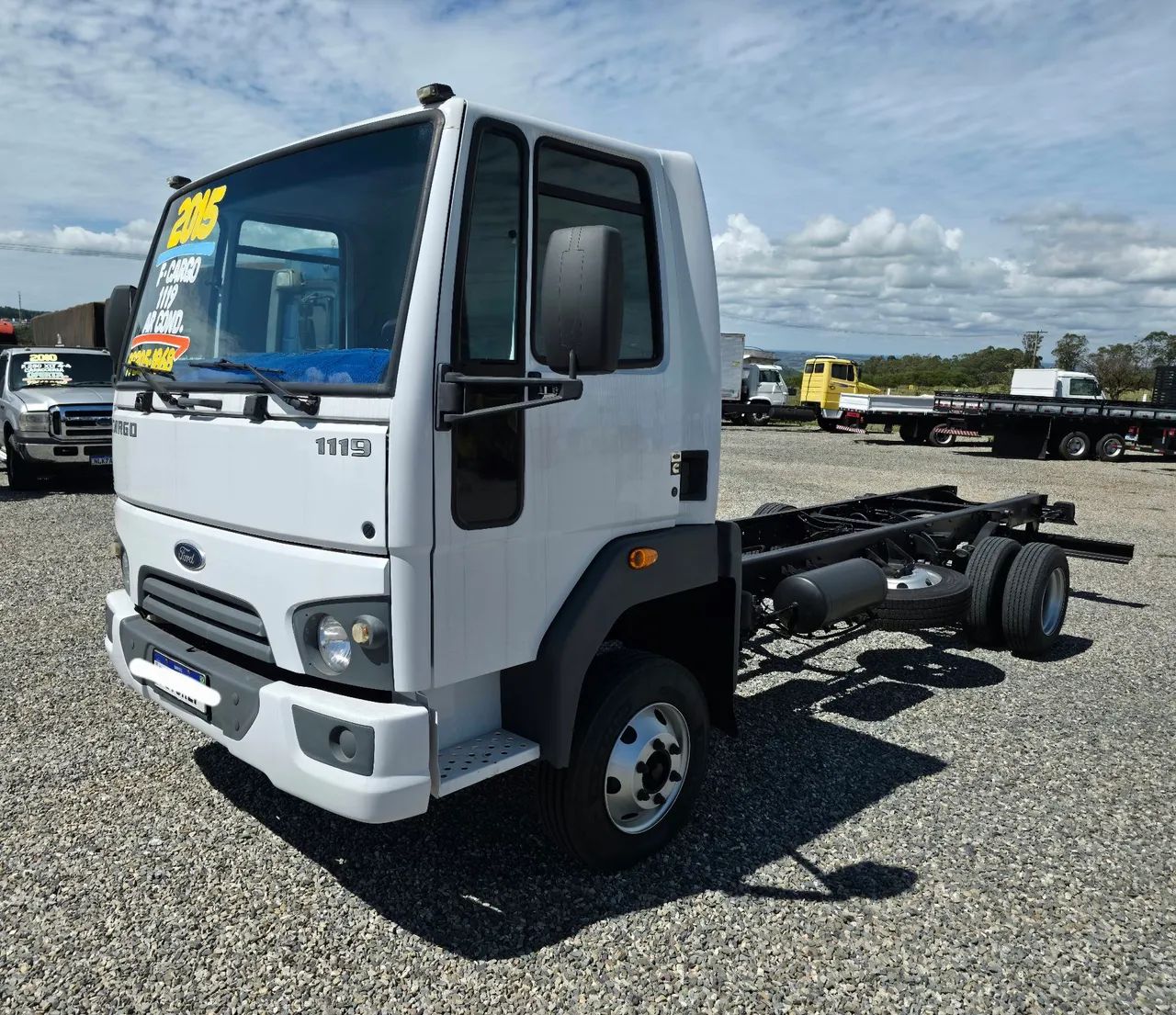 Ford cargo 1119 chassis - Foto 2