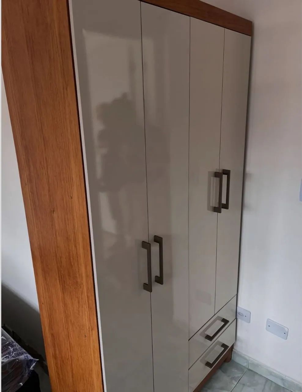 Promoção Guarda Roupa 4 portas - 18/11