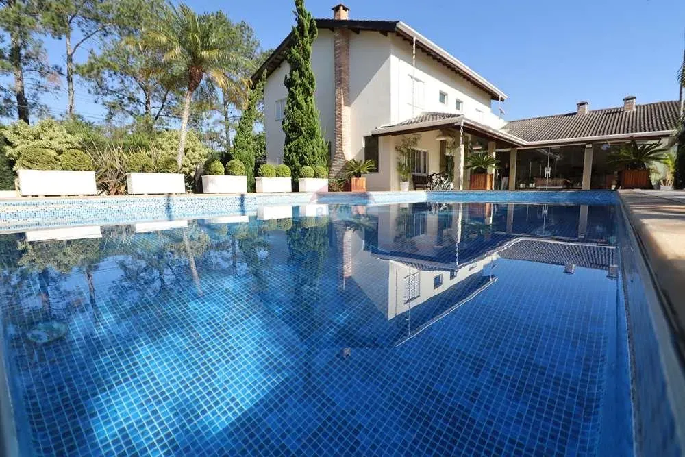 Casa para alugar 6 suítes, Bom jesus dos Perdões, localizado próximo a cidade de Atibaia