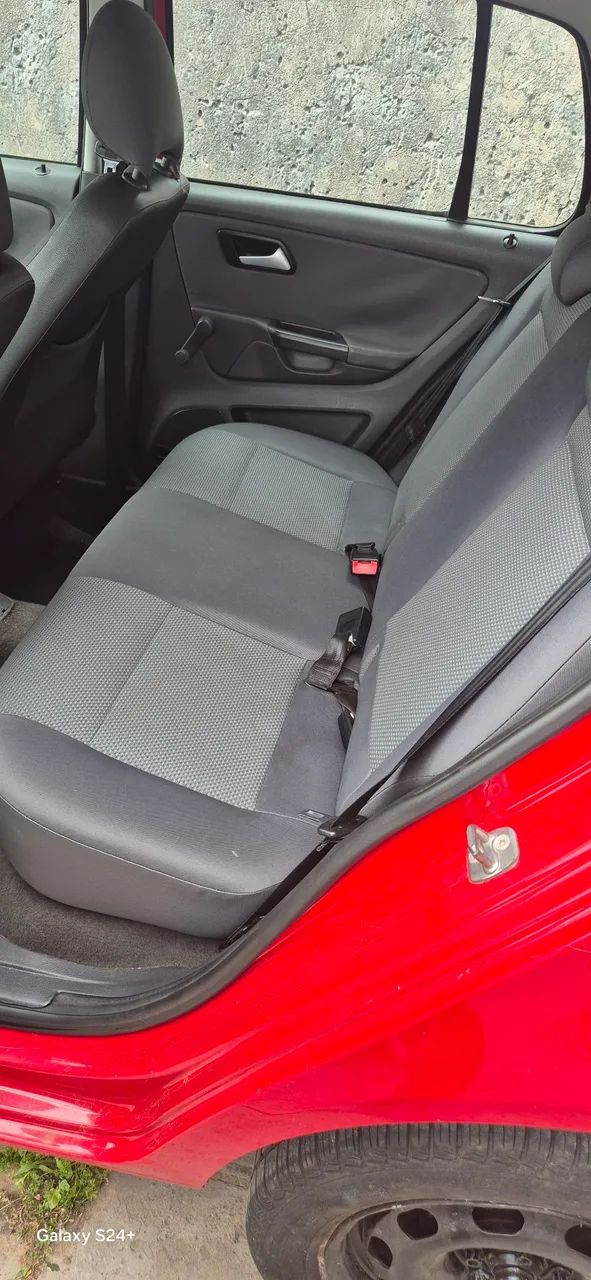 Volkswagen Fox 1.0 MI Total Flex 8V 5P 2010 - Foto 5