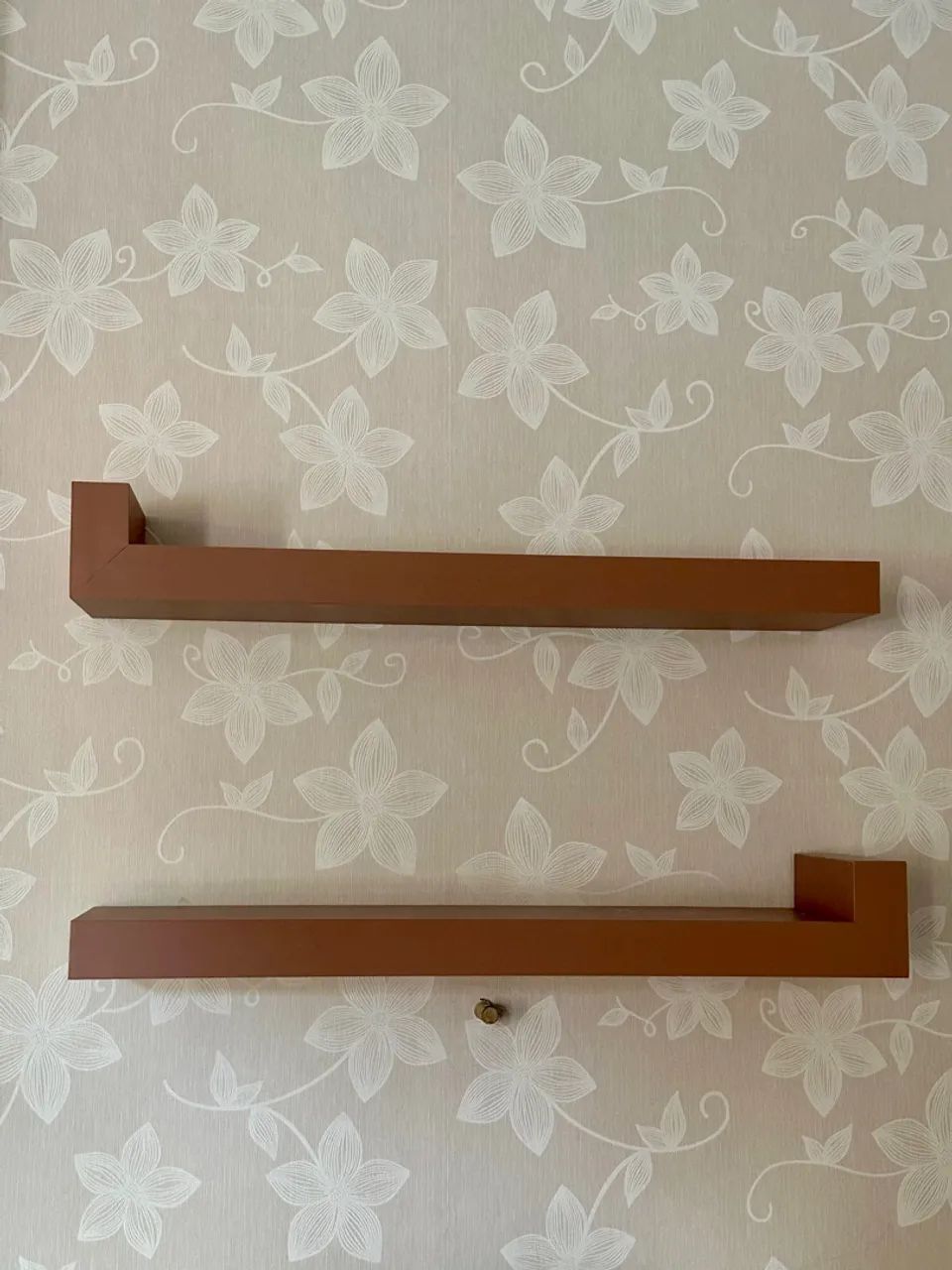 Nichos e prateleiras em tons rosa claro e rosa seco - Foto 2