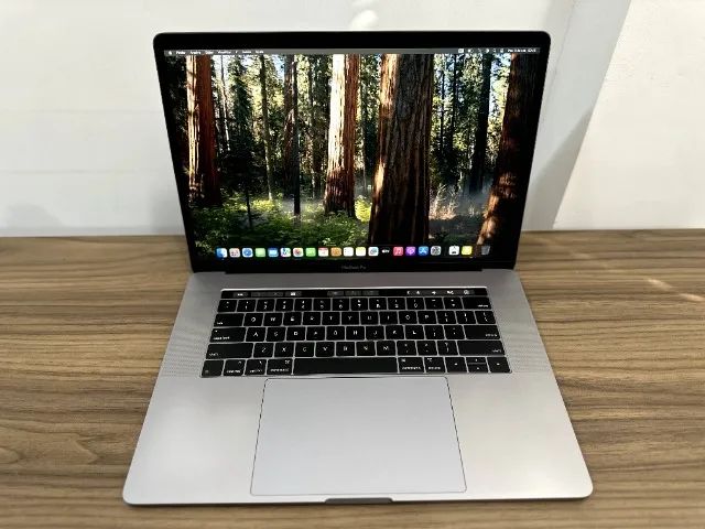 MACBOOK PRO CORE i9, 32 GB RAM, 512 SSD GB, 15 POLEGADAS, TOUCH