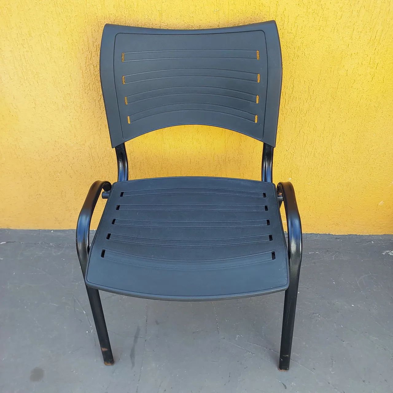 Cadeira fixa empilhavel - Foto 5