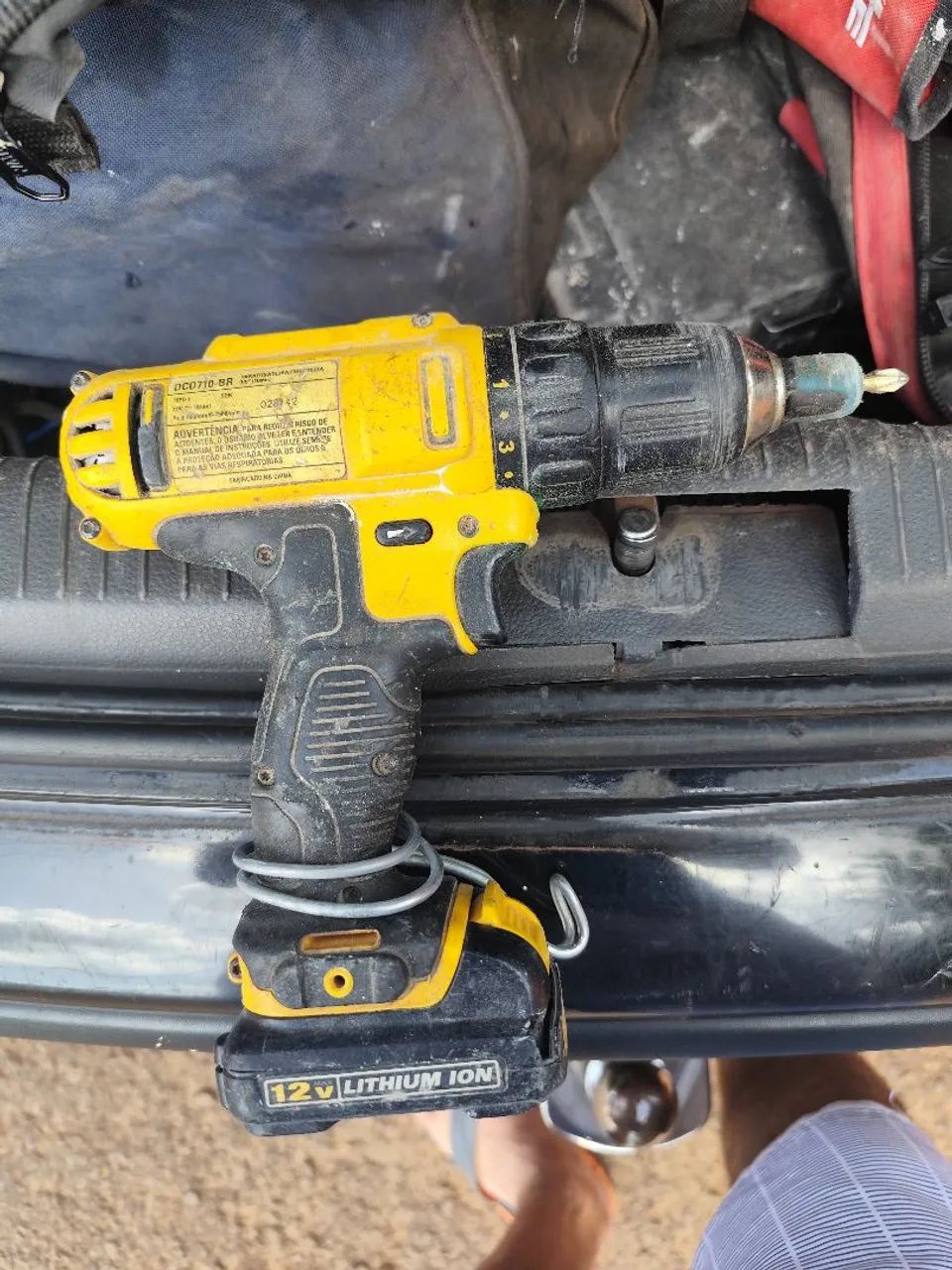 Vendo parafusadeira Dewalt 64872654424323120