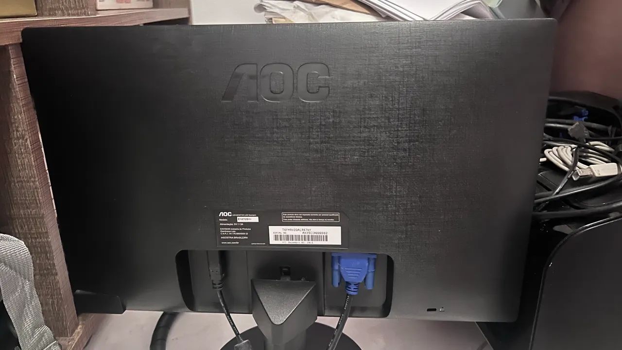 Monitor AOC