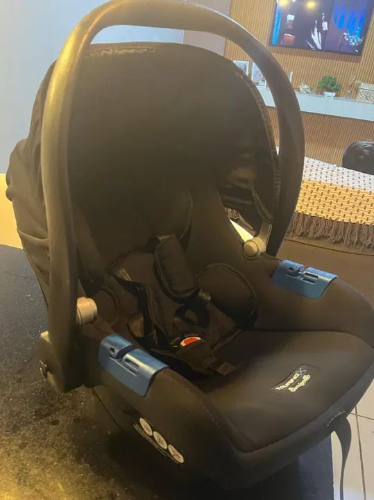 Cadeirinha de Carro para Bebê - Segurança e Conforto