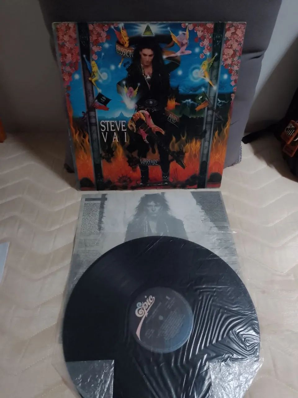 LP vinil Steve Vai - Passion and Warfare