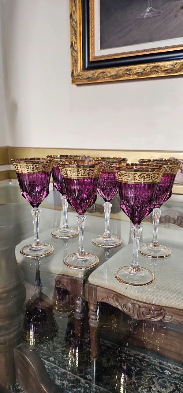 Decoração, conjunto 6 taças luxo cristal Hermes com detalhes em dourado 