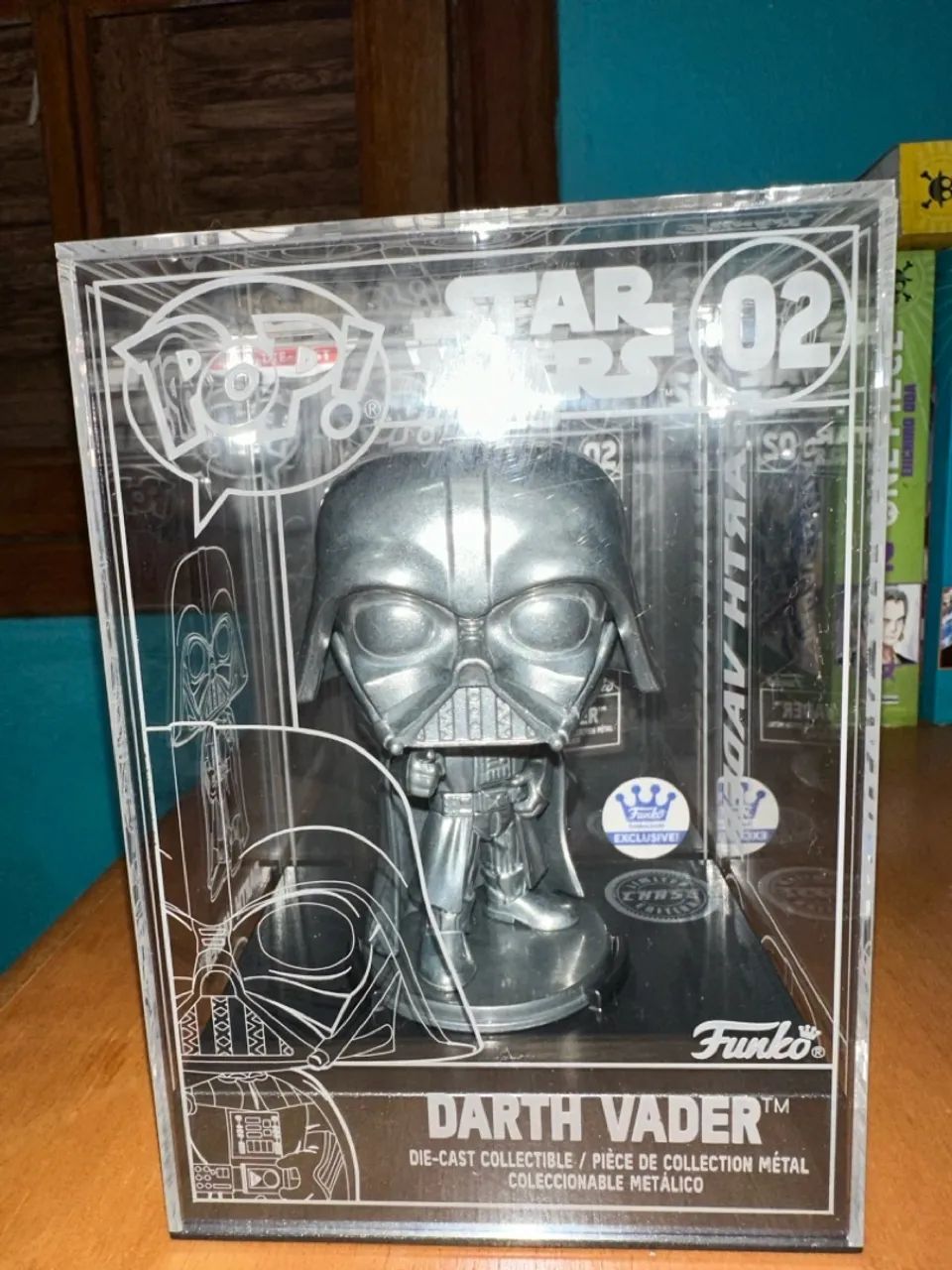 Funko pop Darth Vader Die Cast versão Chase - Foto 2